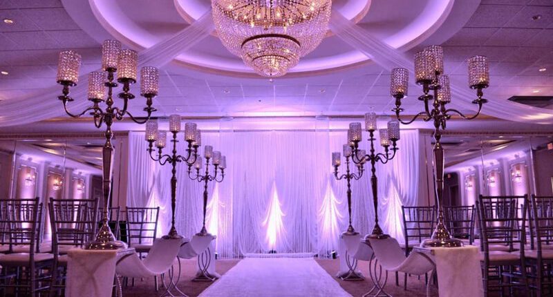 Astoria Banquets is all-Inclusive ceremony and reception venue in Chicago and Suburbs