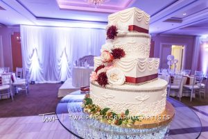 Astoria Banquets Wedding Cake