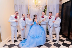 Astoria Banquets, All-inclusive venue, Chicago and suburb, quinceanera venue, serving Schaumburg, Waukegan, Mundelein, Palatine, Wheeling, Streamwood, Lombard, Melrose Park area banquet hall
