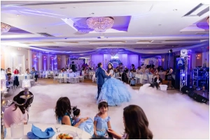 Astoria Banquets, All-inclusive venue, Chicago and suburb, quinceanera venue, serving Schaumburg, Waukegan, Mundelein, Palatine, Wheeling, Streamwood, Lombard, Melrose Park area banquet hall