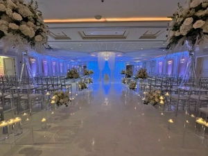 Chicago and suburb wedding ceremony and reception venue, serving Schaumburg, Palatine, Wheeling, Streamwood, Lombard, Aurora, Melrose Park, Naperville, Waukegan area banquet hall